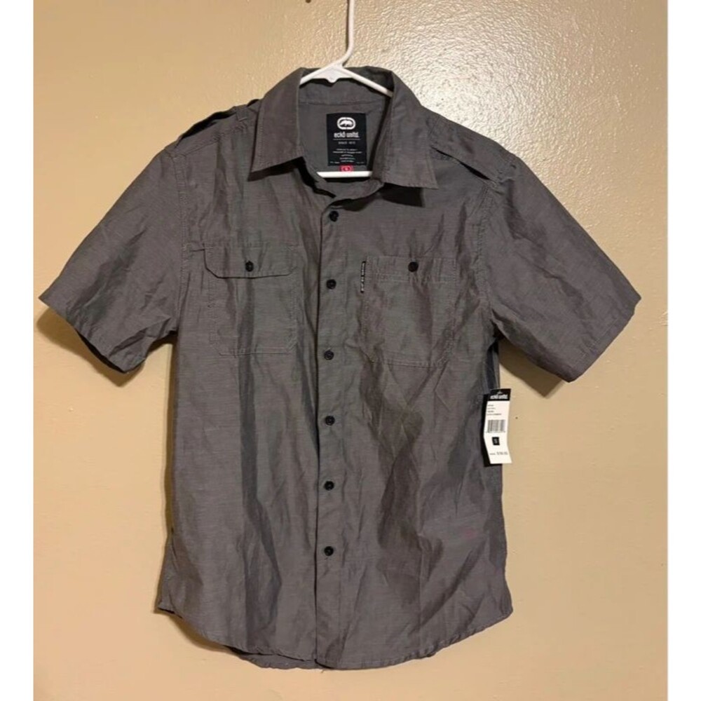 Ecko UnItd. Short Sleeve Button-Down Chambray Shirt with Epaulets Size S